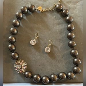 Coffee colored and pink accent necklace and earring set